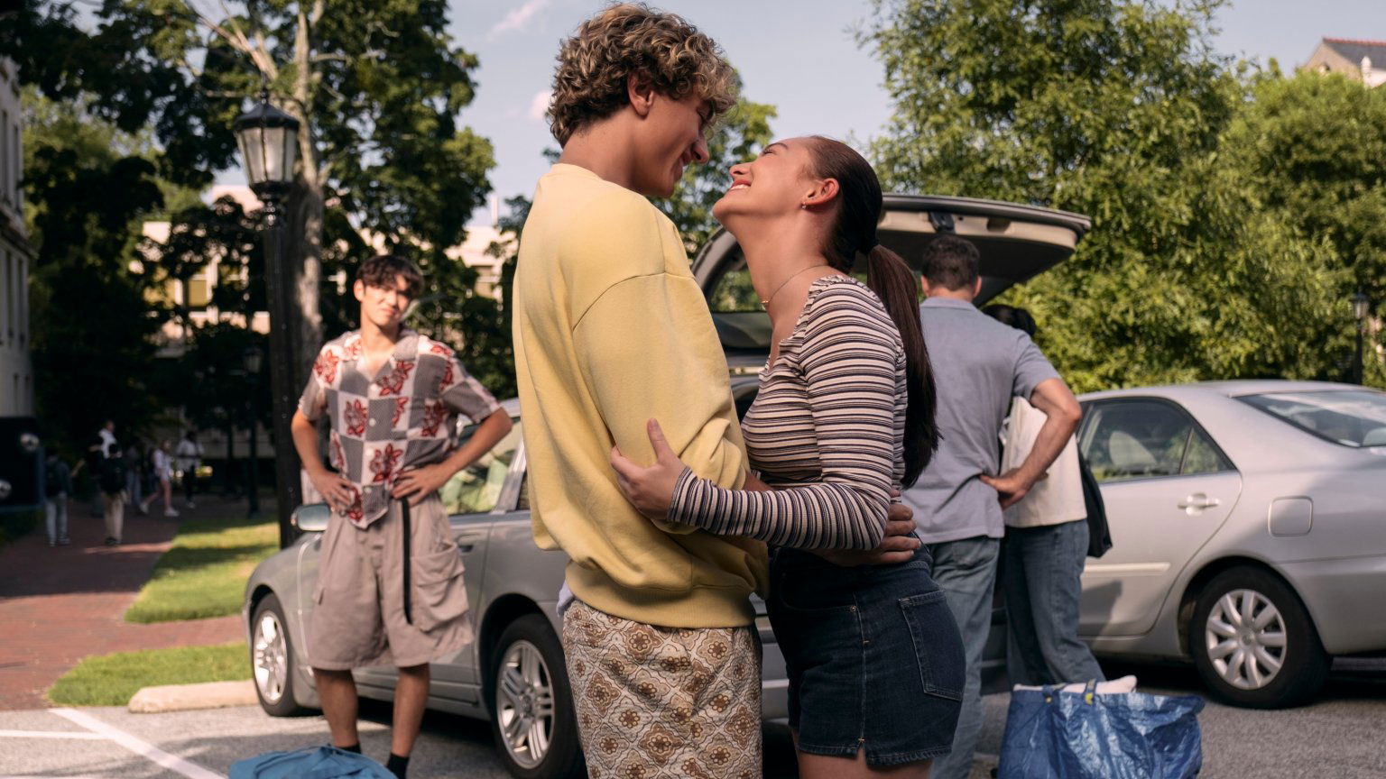 Prime Video onthult eerste beelden van slotseizoen 'The Summer I Turned Pretty'