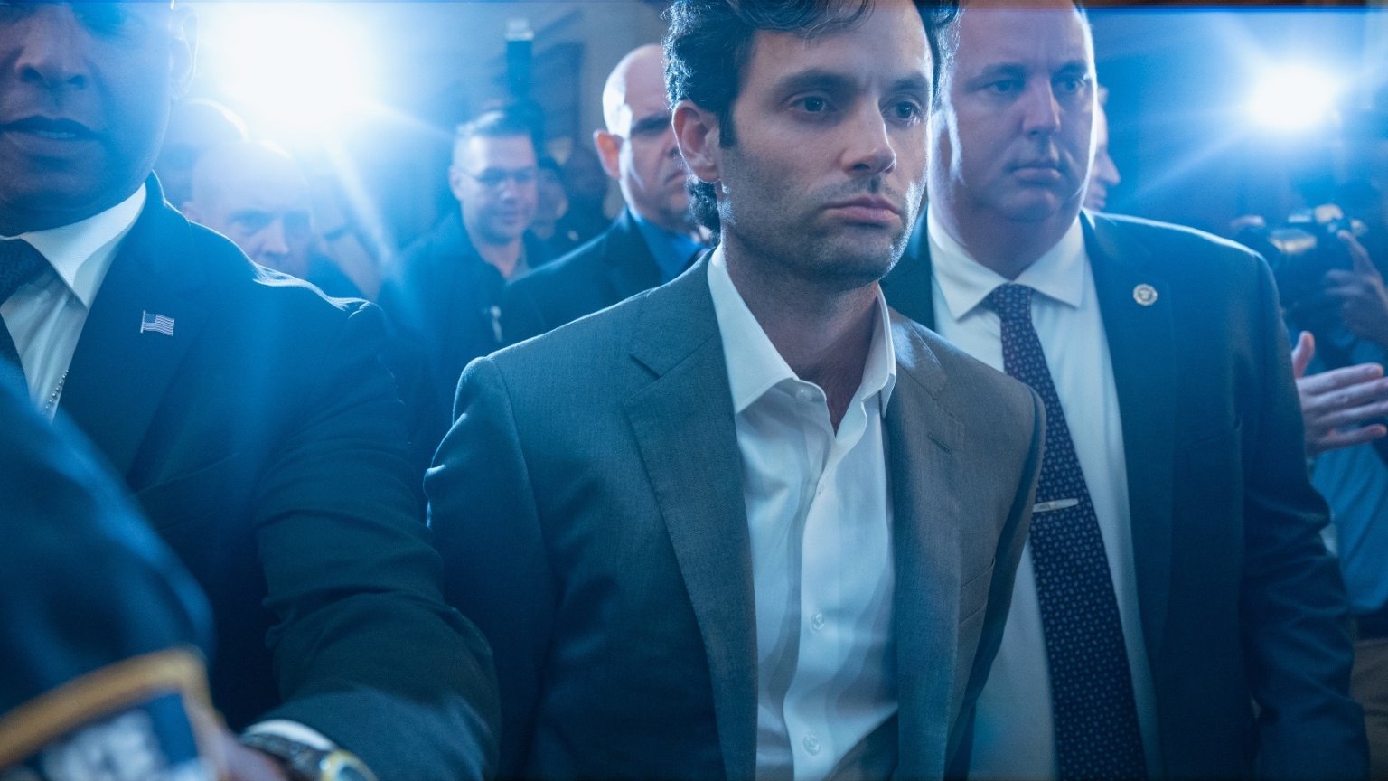 'You'-ster Penn Badgley beschrijft overlijden van voormalige co-ster als onwerkelijk