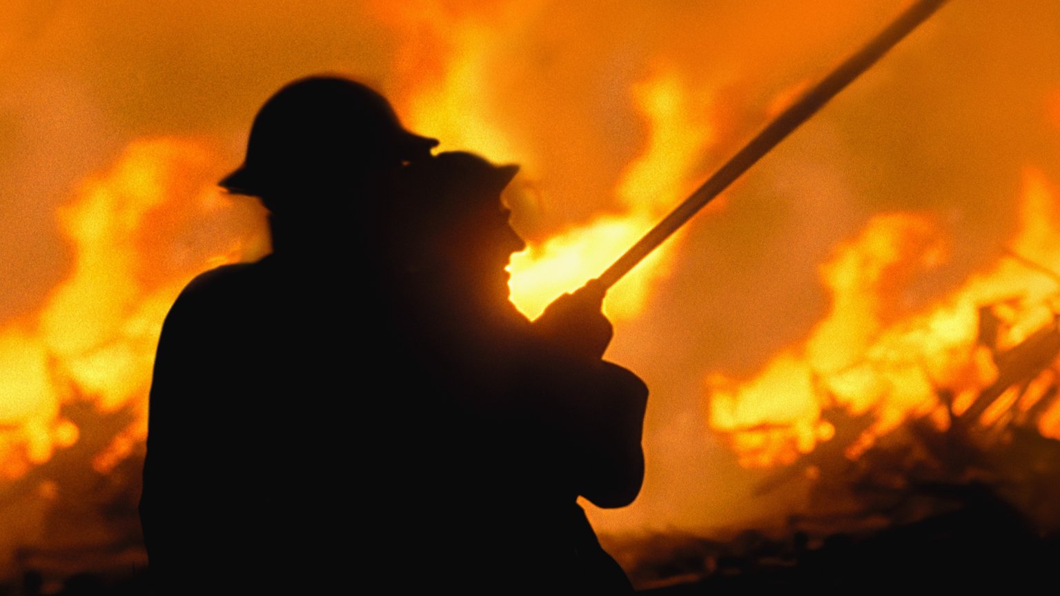 Gloednieuwe oorlogsdocu over het VK tijdens de Blitz nu te zien op Netflix