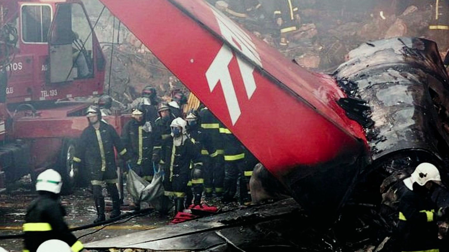 Kijkers geraakt door nieuwe Netflix-docu over heftige vliegtuigramp: 'Heel verdrietig'