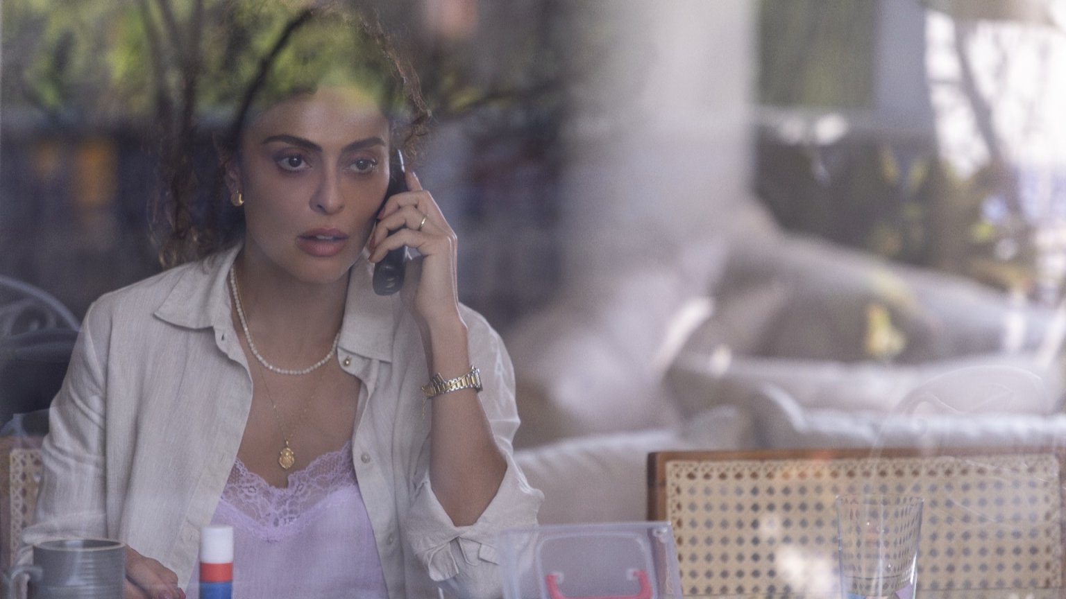 Volop lof voor duistere dramaserie op Netflix: 'Ik ben helemaal verslaafd'