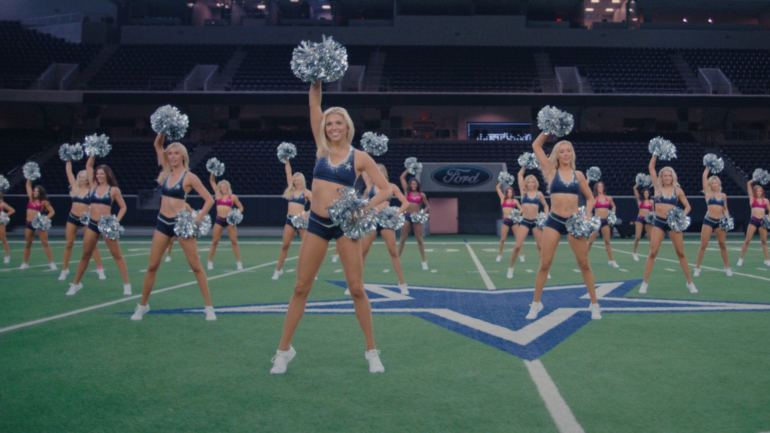 americas sweethearts dallas cowboys cheerleaders e3 00 18 31 00