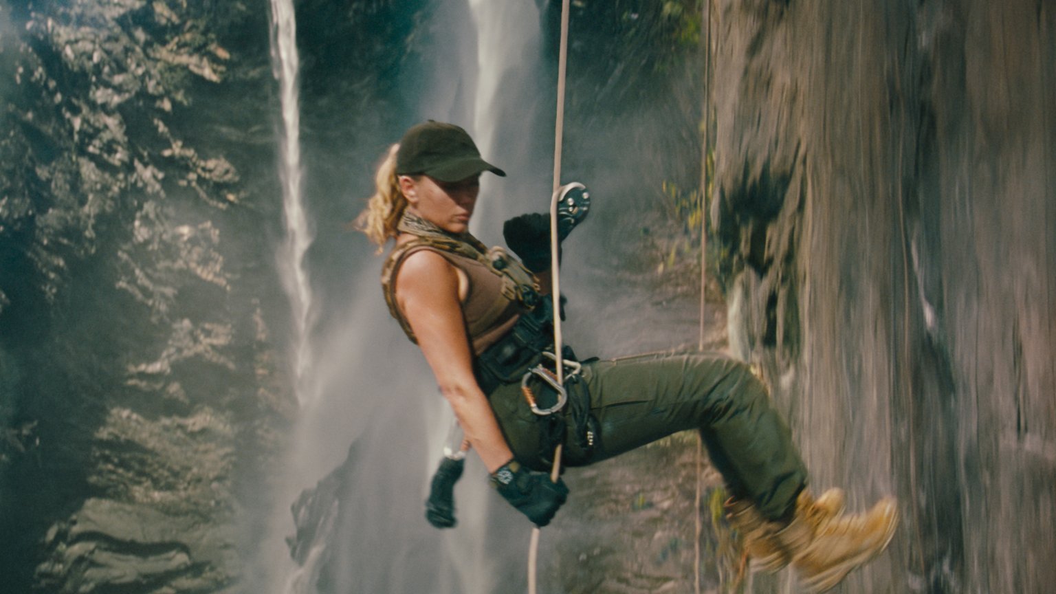 Universal verrast met nieuwe beelden van verwachte zomerblockbuster 'Jurassic World Rebirth'
