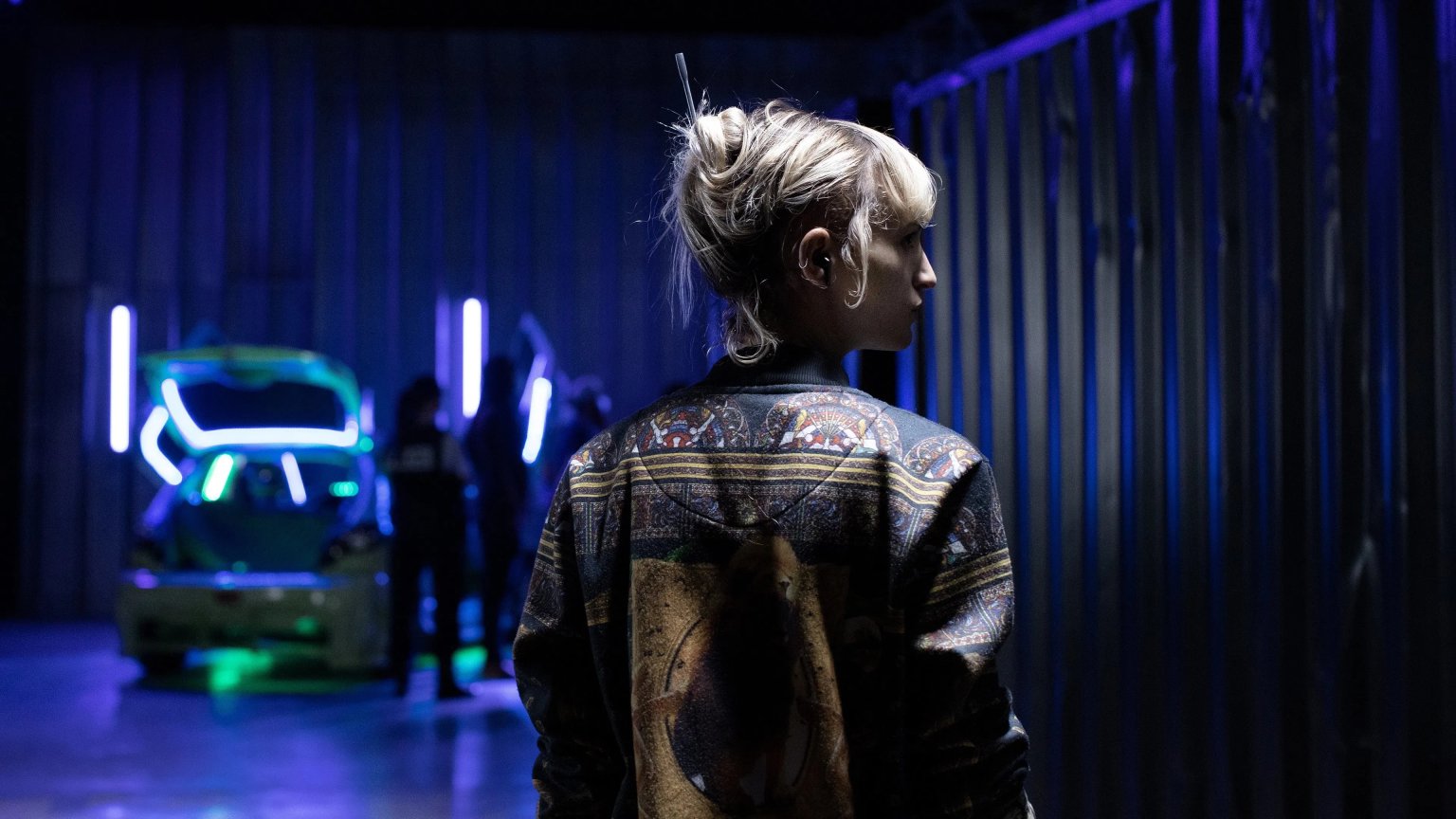 Nieuwe horrorfilm van 'Titane'-maker enthousiast ontvangen in Cannes: eerste beelden nu te zien