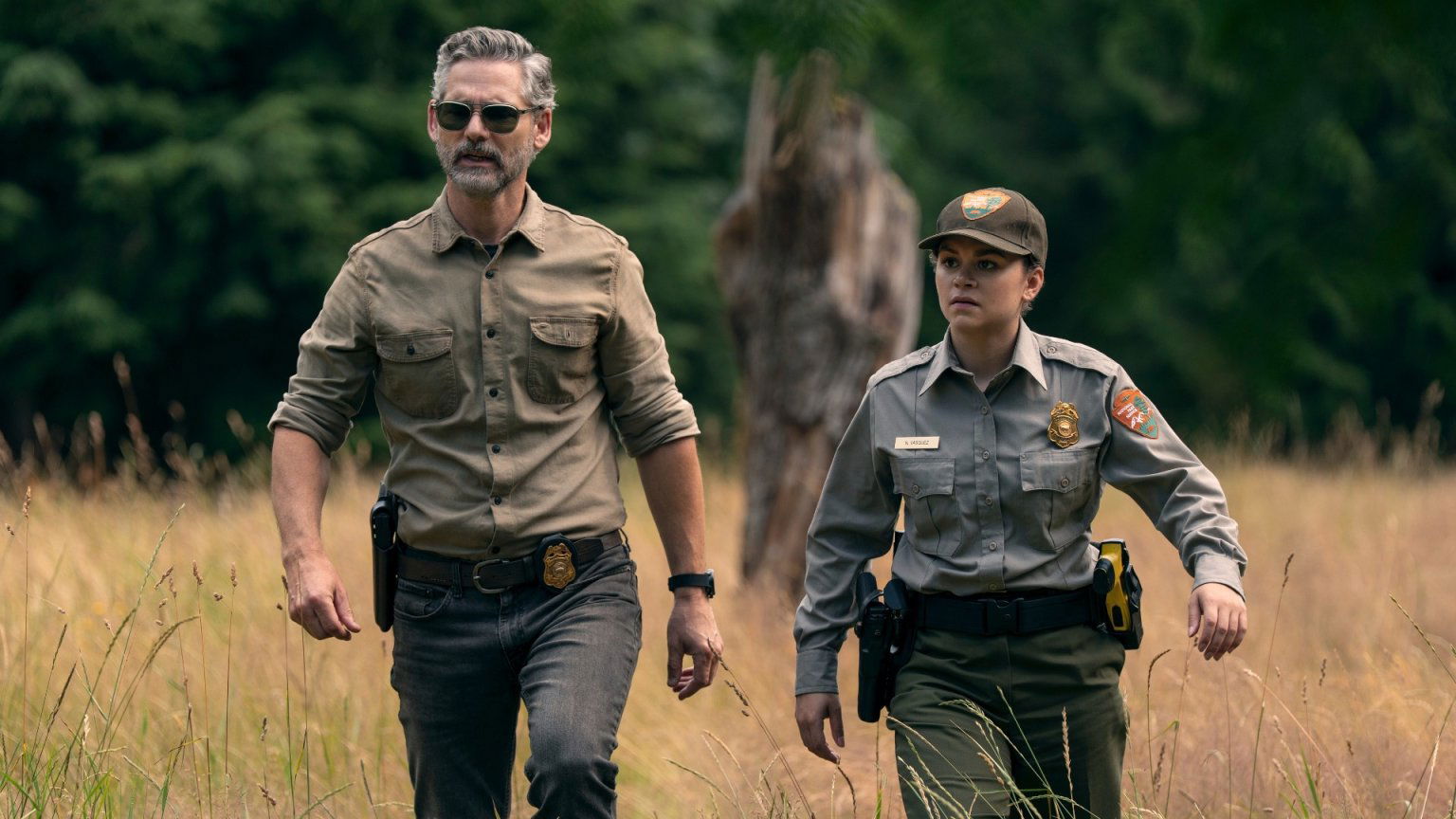 Eerste beelden: mysterieuze miniserie met Eric Bana heeft releasedatum op Netflix