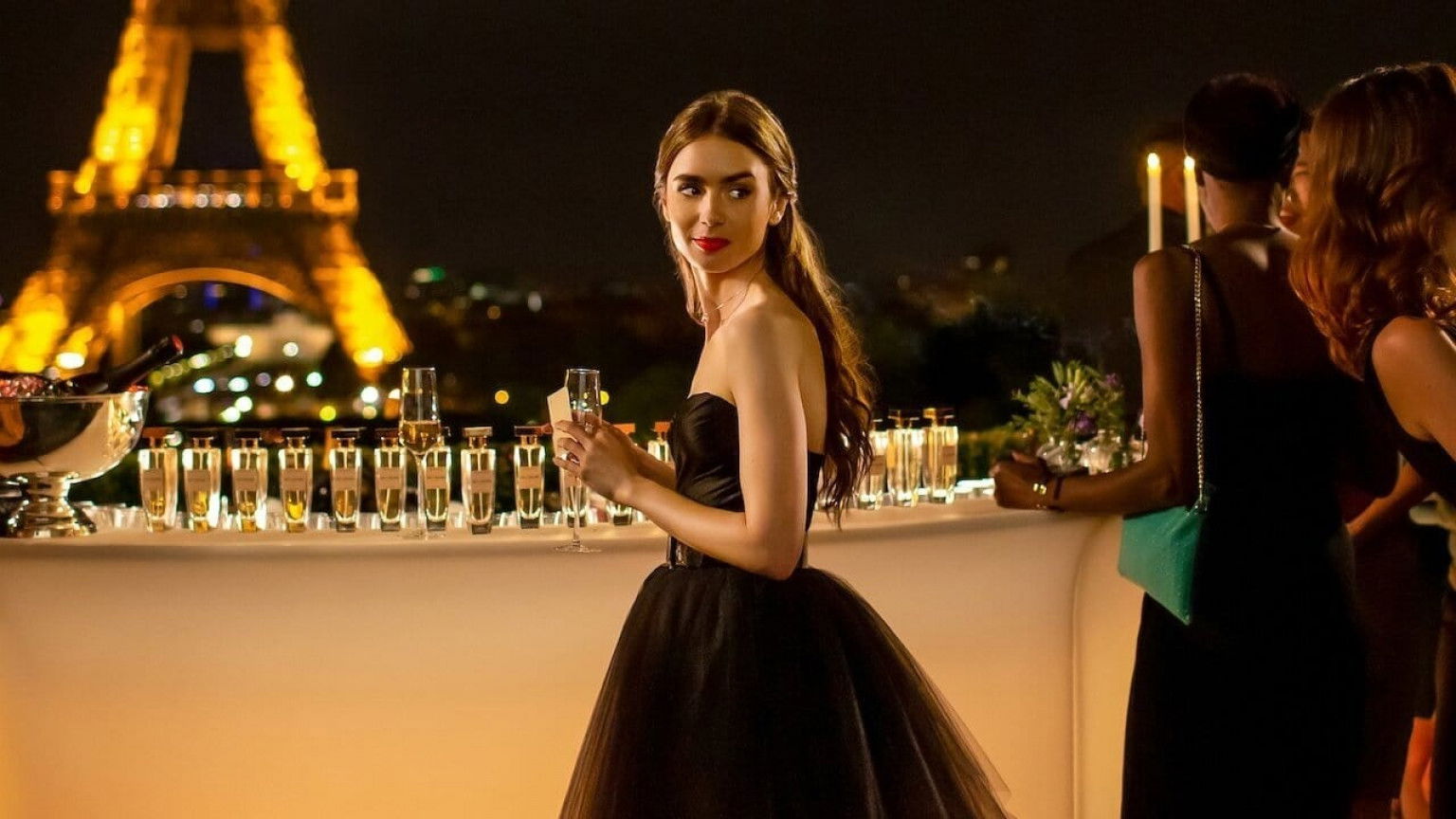 Netflix deelt trailer nieuwe serie 'Emily in Paris'