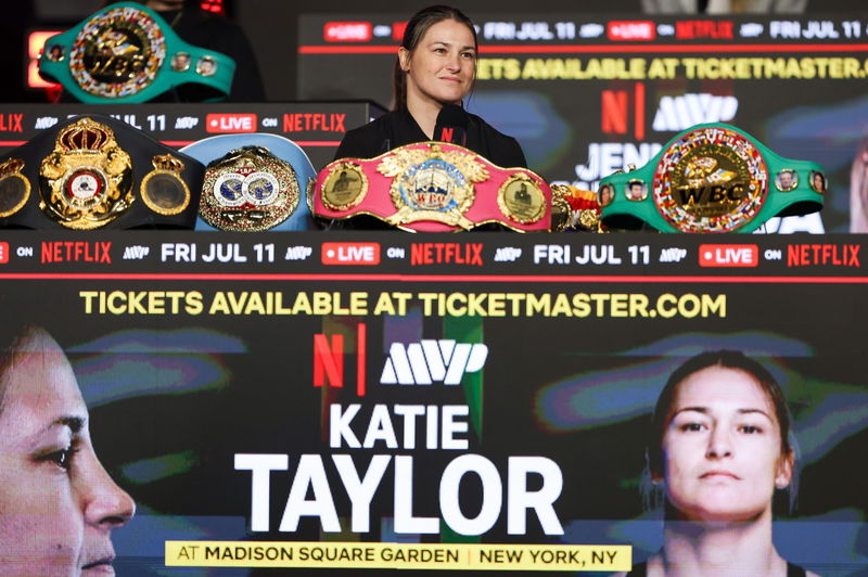 Panelfoto  'Katie Taylor vs. Amanda Serrano 3' via Getty Images for Netflix