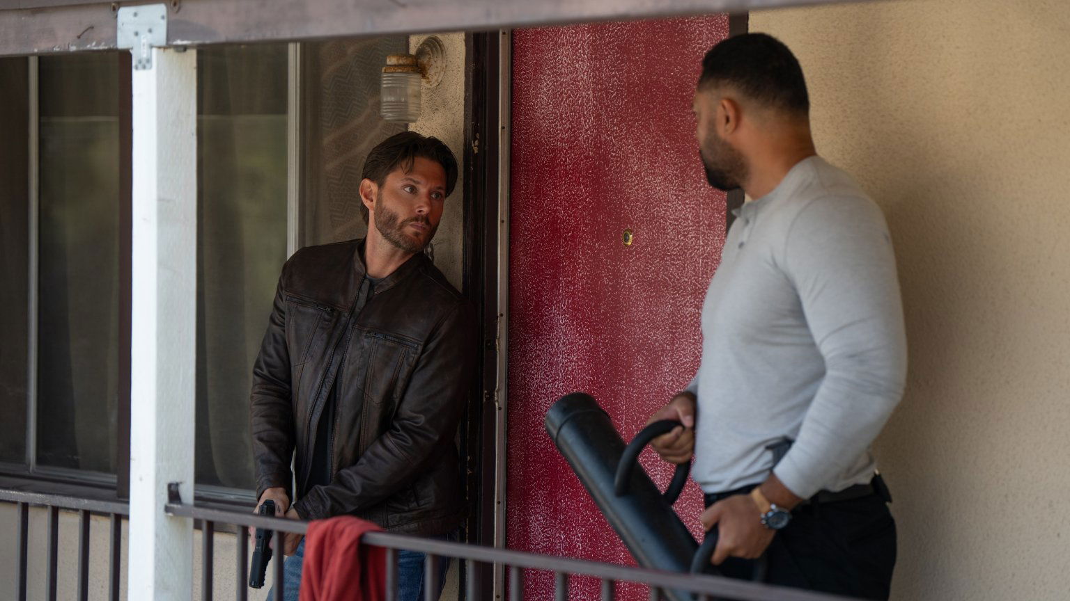 'Countdown' op Prime Video: alles over de nieuwe thrillerserie met Jensen Ackles