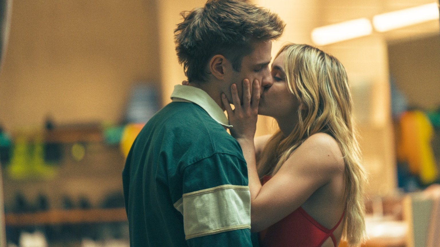 Nieuwe Netflix-serie is volgens kijkers 'de meest sexy serie van het jaar'