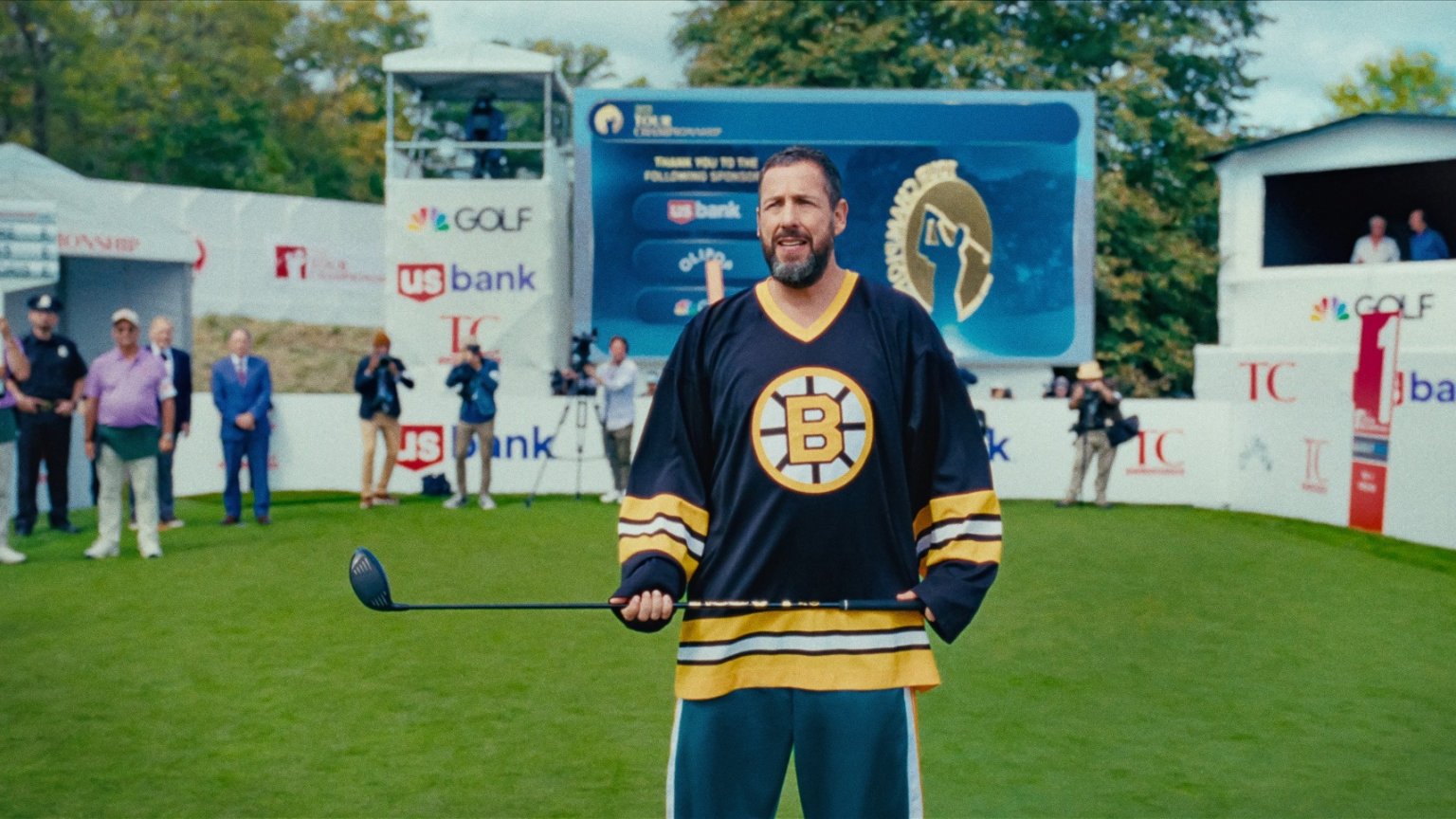 Langverwachte nieuwe komedie met Adam Sandler nu te zien op Netflix