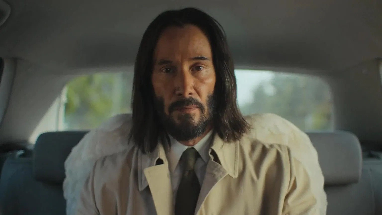 Keanu Reeves is een beschermengel in de trailer van actiekomedie 'Good Fortune'