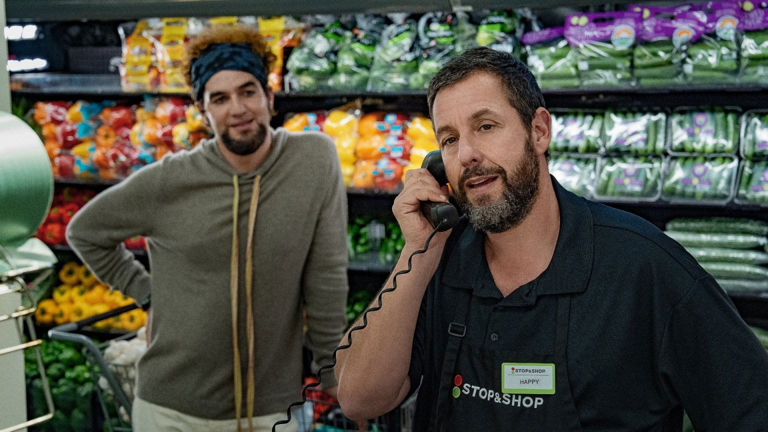 Adam Sandler verovert Netflix met nieuwe komedie: 'Genieten van begin tot eind'