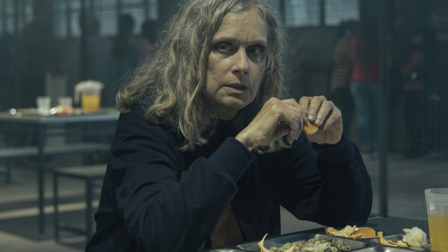 'En el barro' op Netflix: alles over de nieuwe gevangenisserie