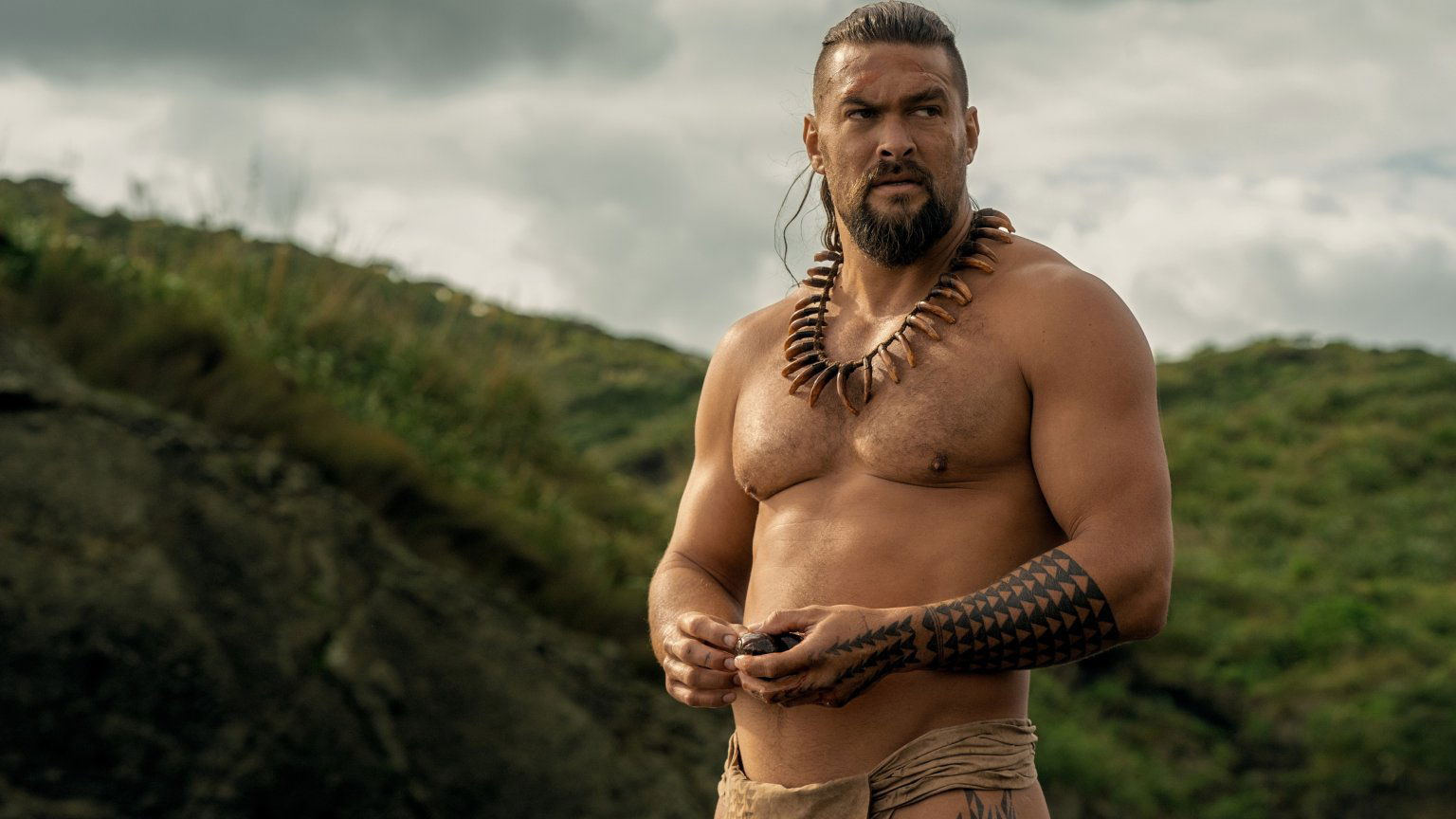 Jason Momoa vanaf vandaag te zien in nieuwe historische actieserie