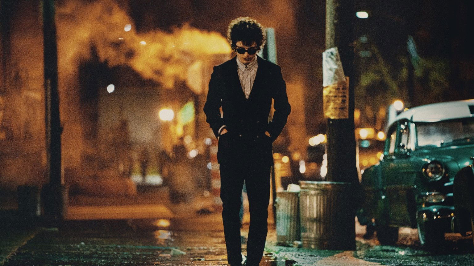 Timothée Chalamet stapt op de motor in nieuwe actiefilm 'High Side'