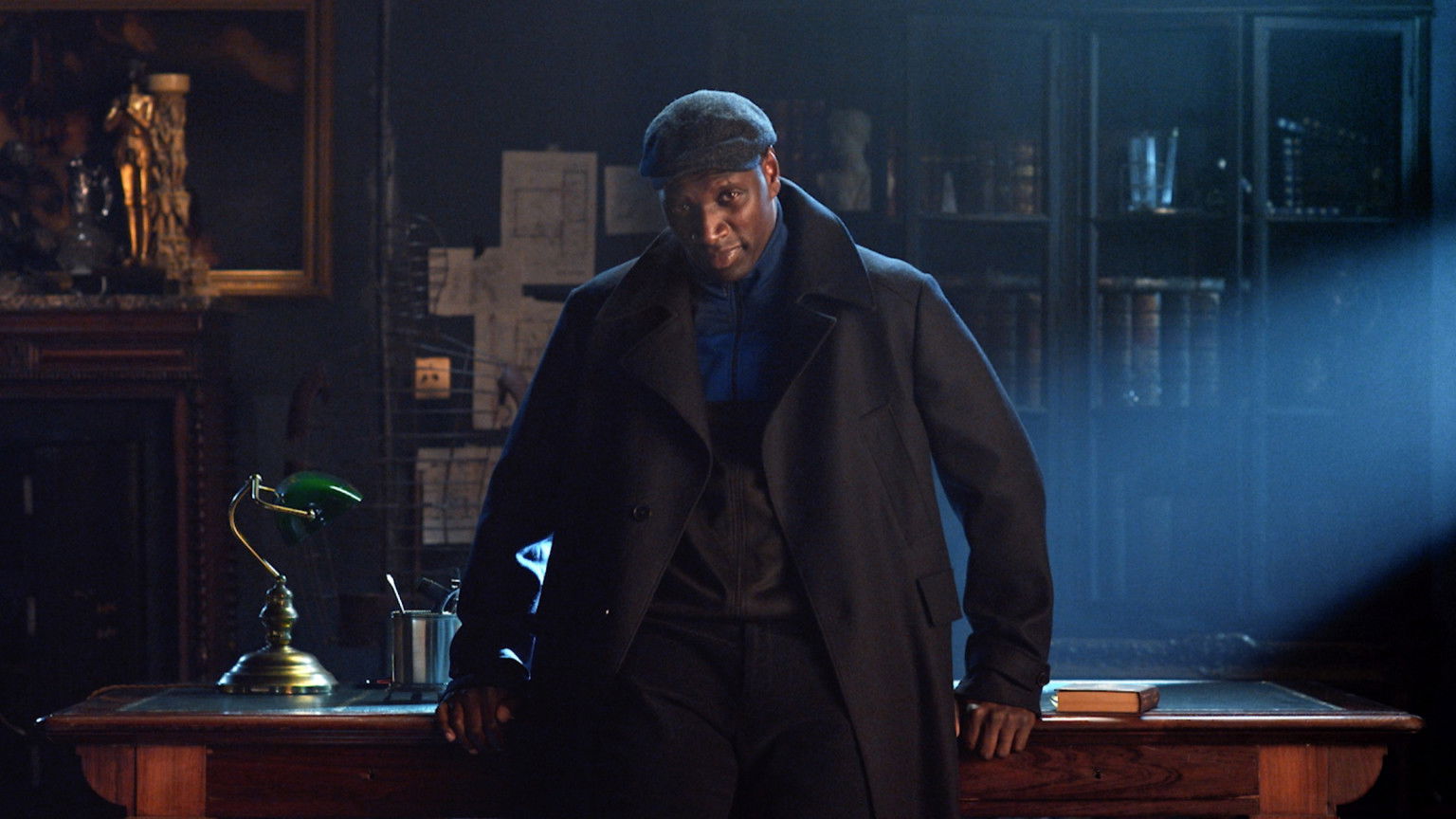 Teaser van Netflix-serie 'Arsène Lupin' toont Omar Sy als dief