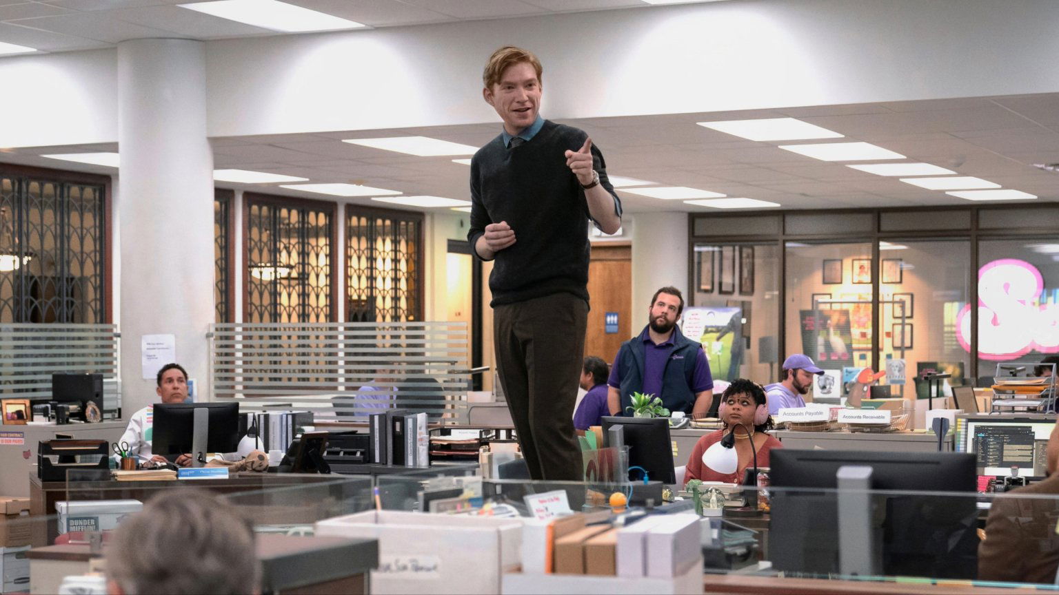 Makers van 'The Office' onthullen komische eerste beelden van spin-off 'The Paper'