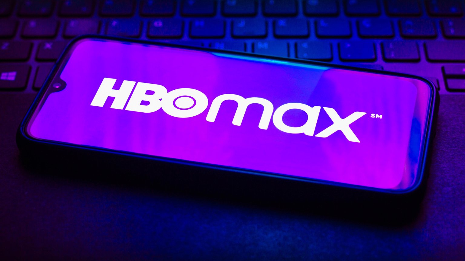 HBO Max volgt Netflix en pakt wachtwoorddelers aan