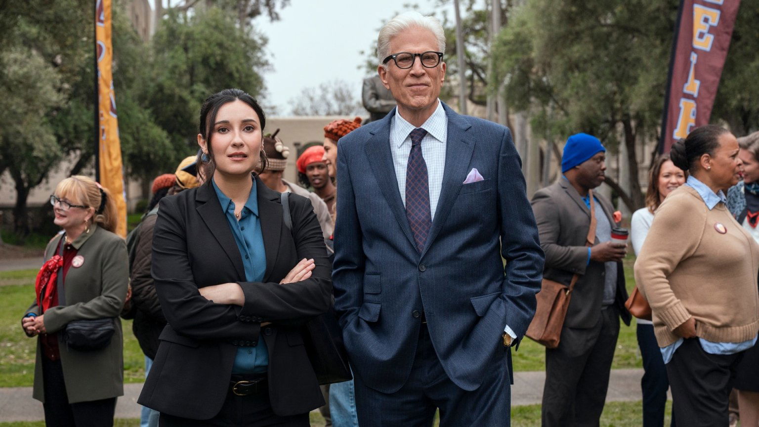 Netflix deelt eerste beelden en releasedatum van 'A Man on the Inside' seizoen 2