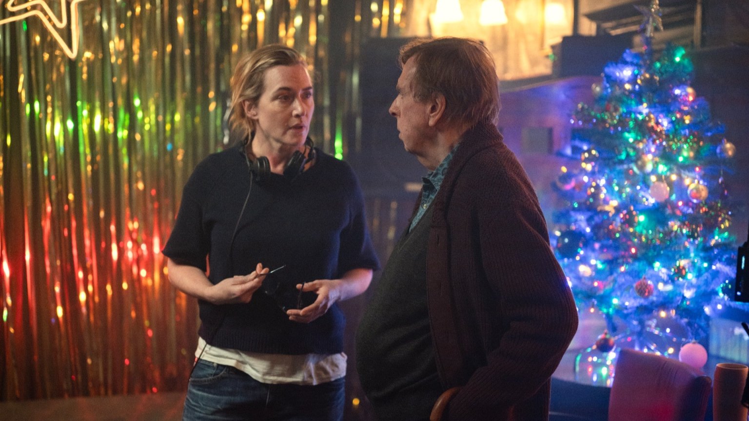 'Titanic'-ster deelt eerste details van Netflix-film 'Goodbye June'