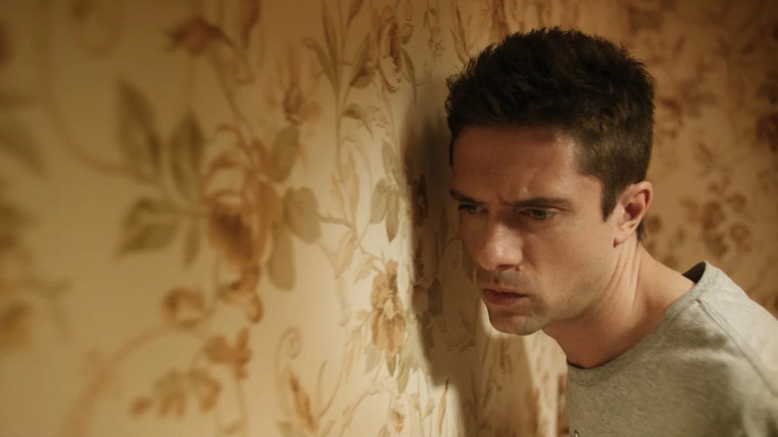 Psychologische thriller met Topher Grace komt naar Netflix