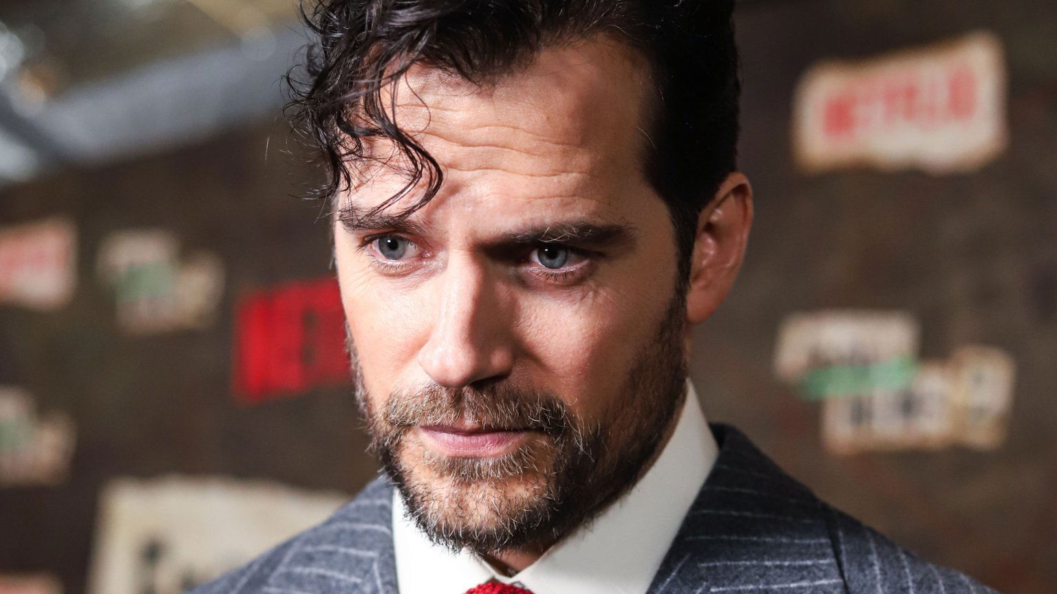 Henry Cavill raakt gewond op de set van 'Highlander', opnames uitgesteld