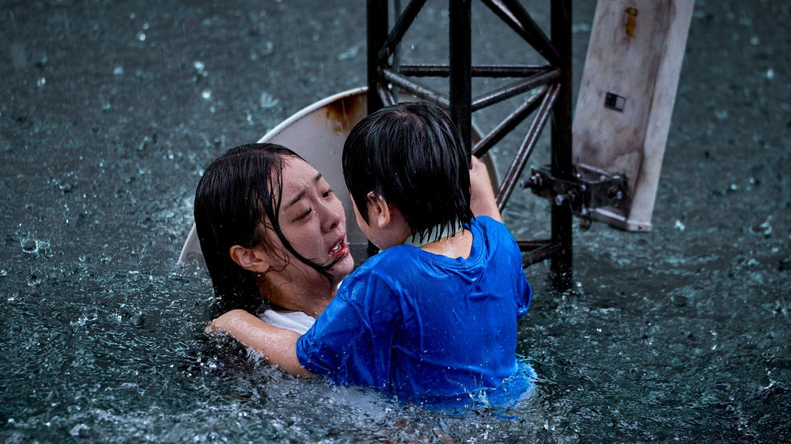 Netflix deelt eerste beelden van nieuwe rampenfilm 'The Great Flood'