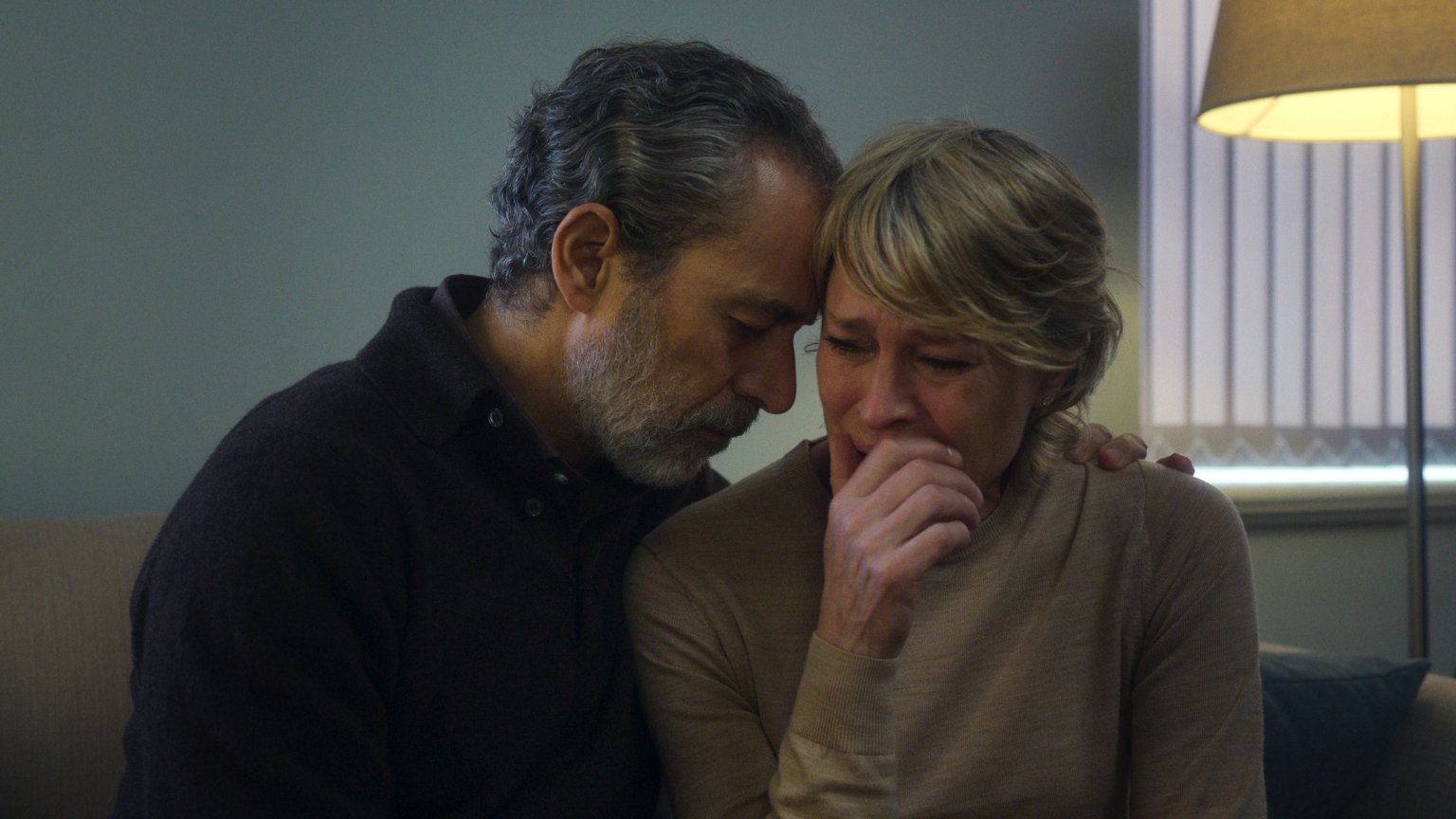 Kijkers lyrisch over nieuwe mysterieuze miniserie: 'Geweldig!'