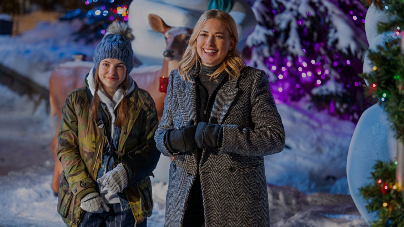 'Virgin River'-ster schittert op eerste beelden van nieuwe kerstfilm van Netflix