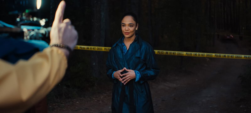 Tessa Thompson als Anna. Afbeelding via Netflix © 2025