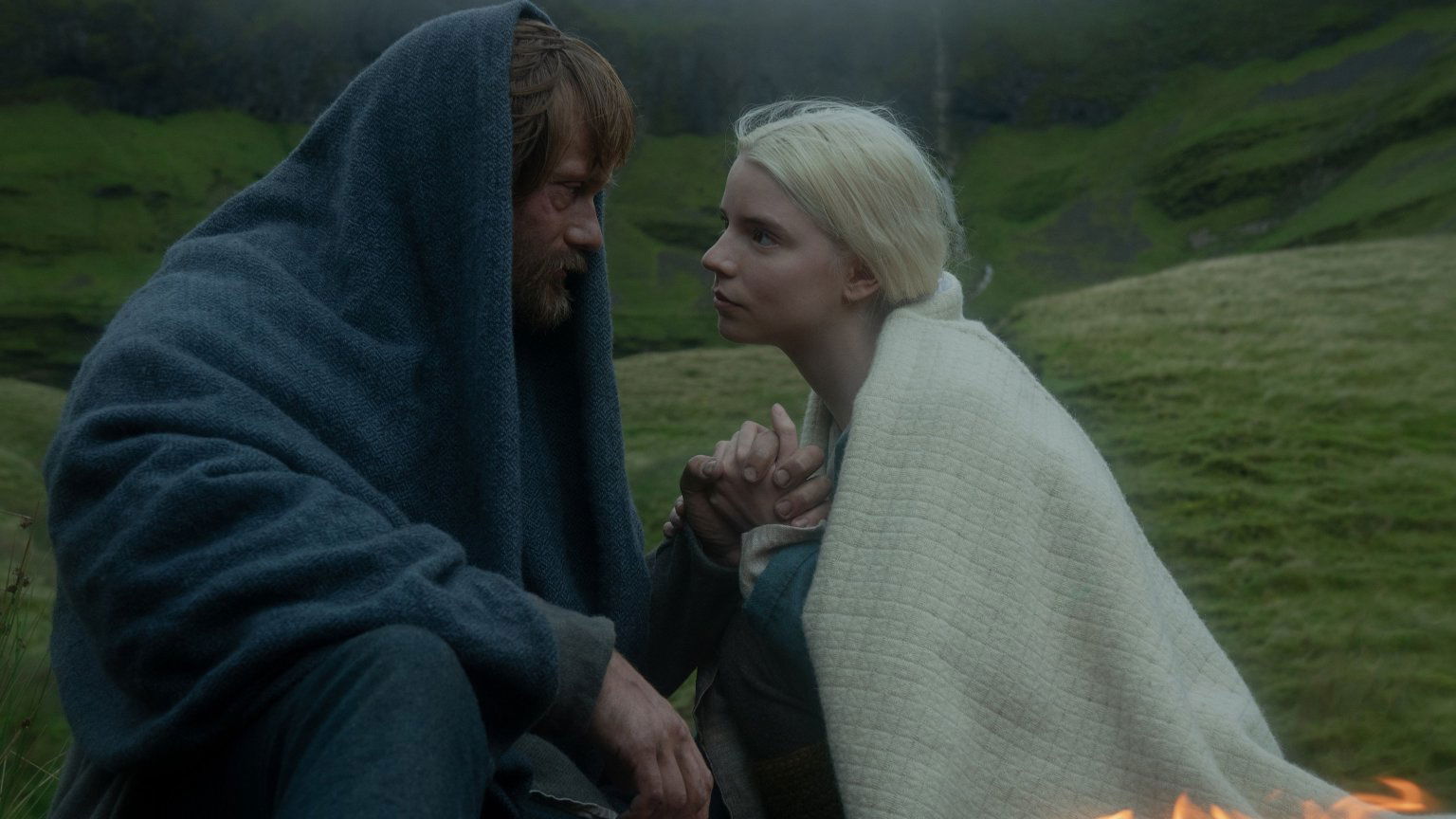 Alexander Skarsgård maakt indruk op Netflix met historisch drama: 'Briljant!'