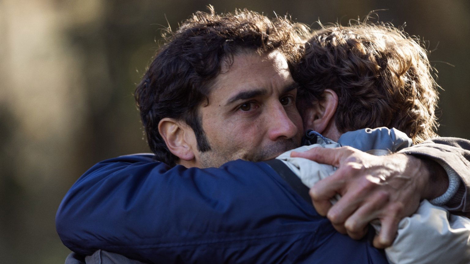 Enthousiaste reacties op nieuwe Spaanse Netflix-serie: 'Mag je niet missen'