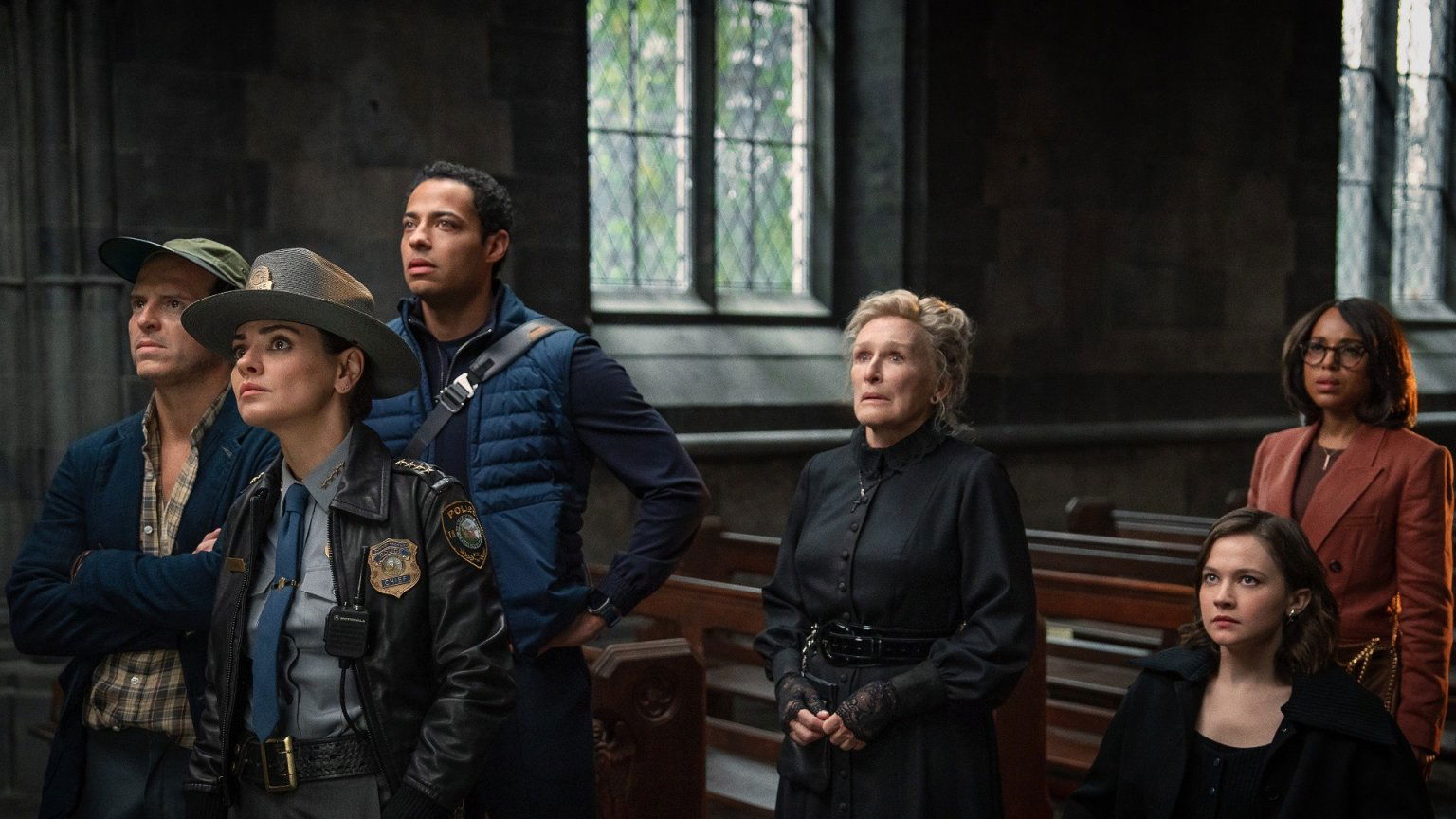 Netflix onthult de trailer van 'Wake Up Dead Man: A Knives Out Mystery'