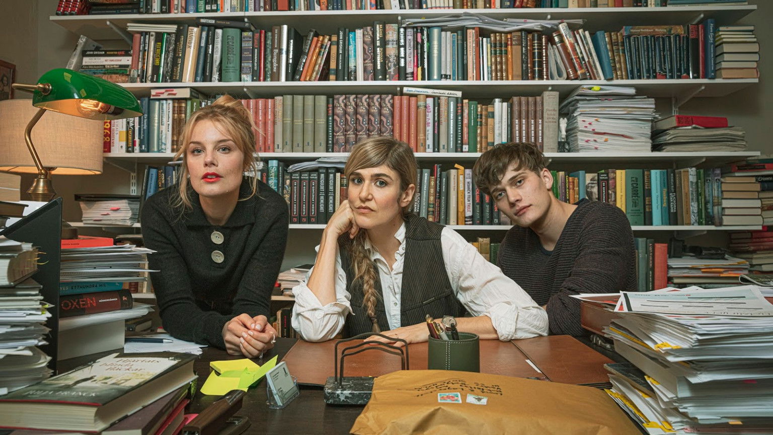 Eerste trailer van Zweedse Netflix-serie 'Love & Anarchy' nu te zien