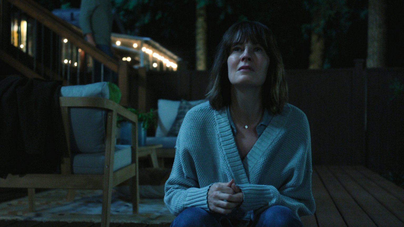 Kijkers raden elkaar mysterieuze miniserie aan: 'Heeft Netflix goed gedaan'