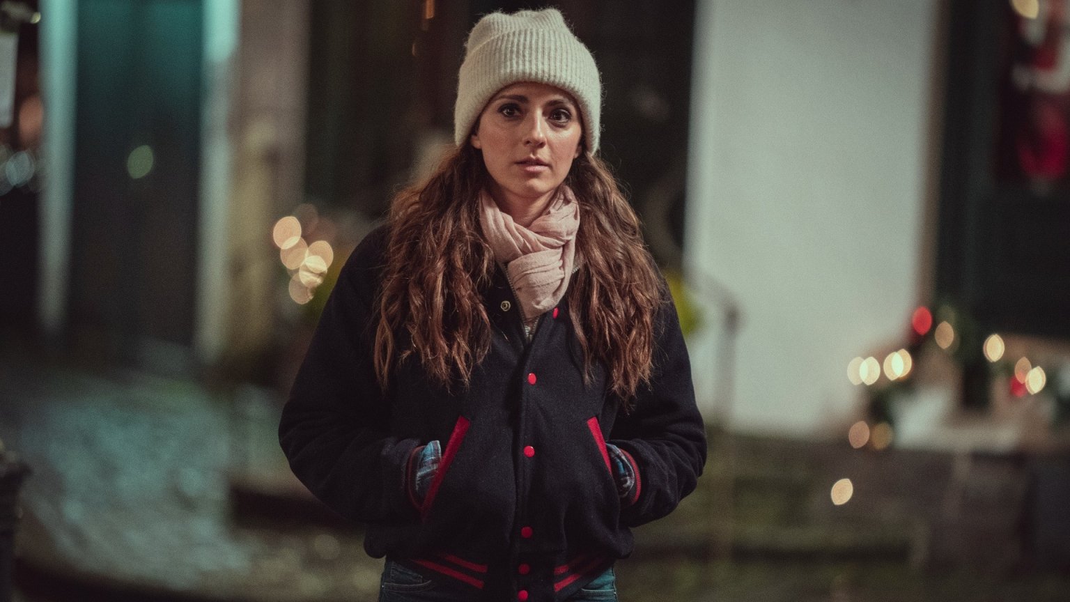 Romantische feelgood-serie op Netflix is perfect voor de feestdagen: 'Écht een aanrader!'