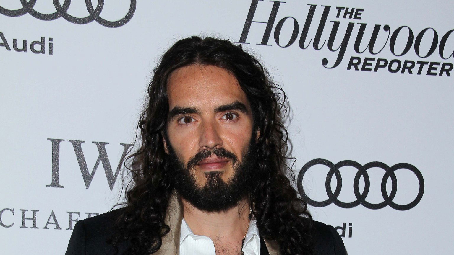 Acteur Russell Brand opnieuw aangeklaagd voor seksueel misbruik