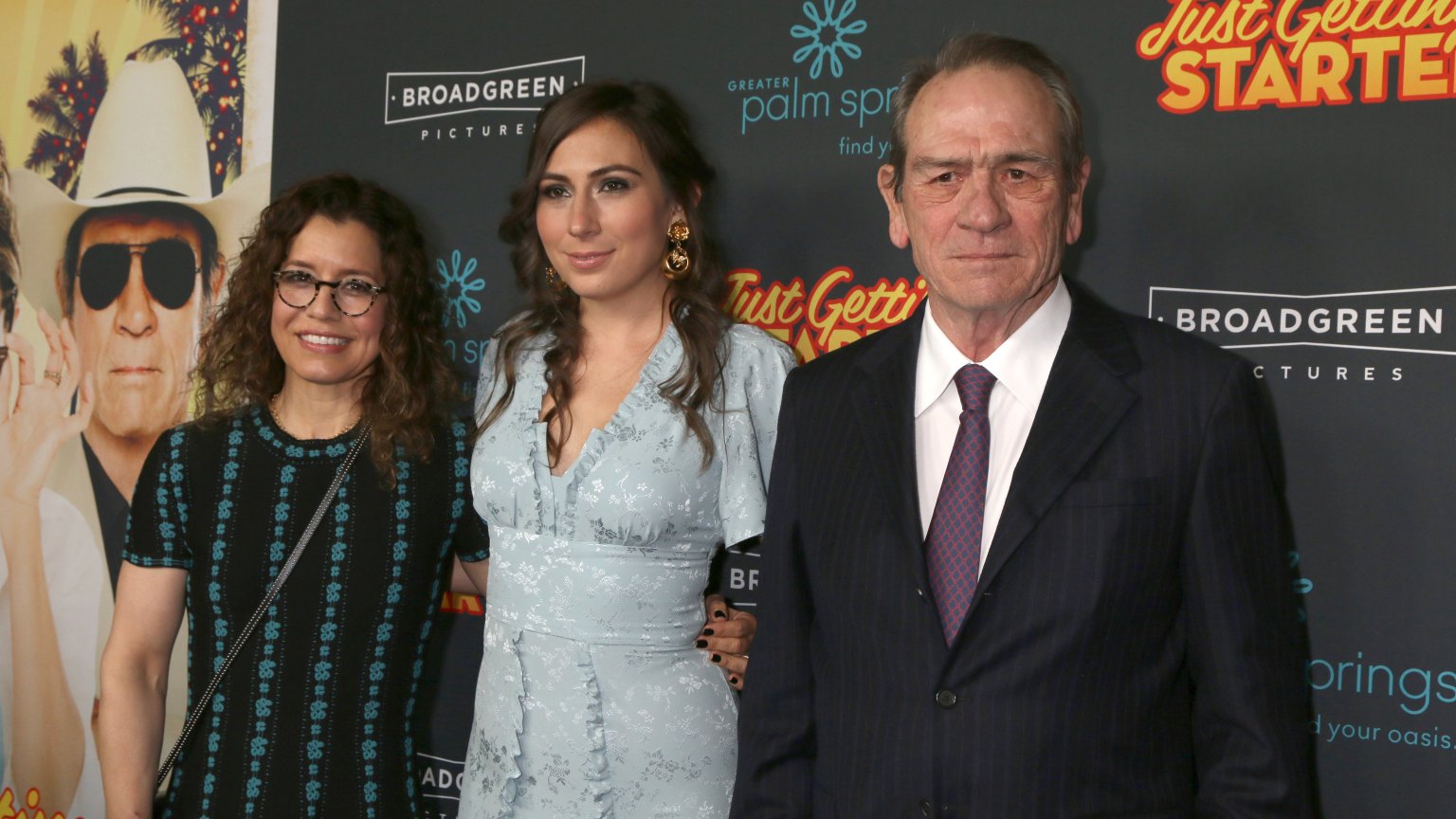 Nieuwe details onthuld rondom plotselinge dood dochter Oscarwinnende acteur Tommy Lee Jones