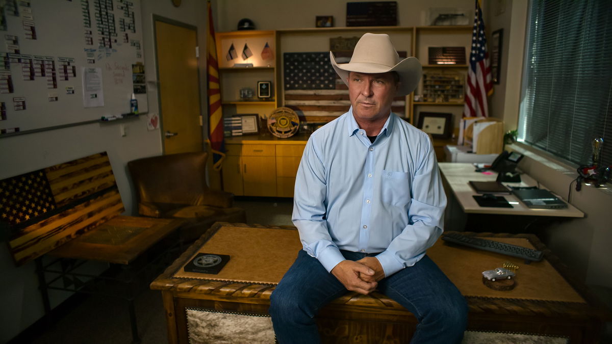 unlocked-a-jail-experiment-n-s2-e7-00-42-23-22-r_original.jpg?ts=1767615747&width=1200