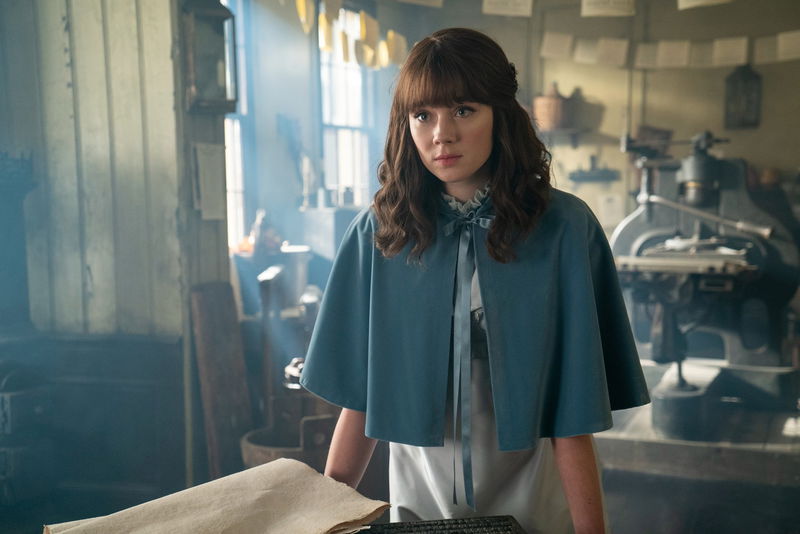 Claudia Jessie als Eloise, afbeelding via Liam Daniel / Netflix