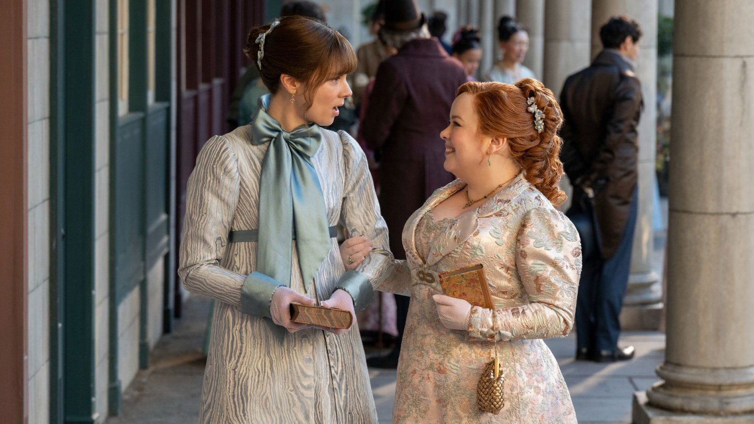 'Bridgerton'-maker verklapt nu al wie er na Benedict in seizoen 5 én 6 centraal staan