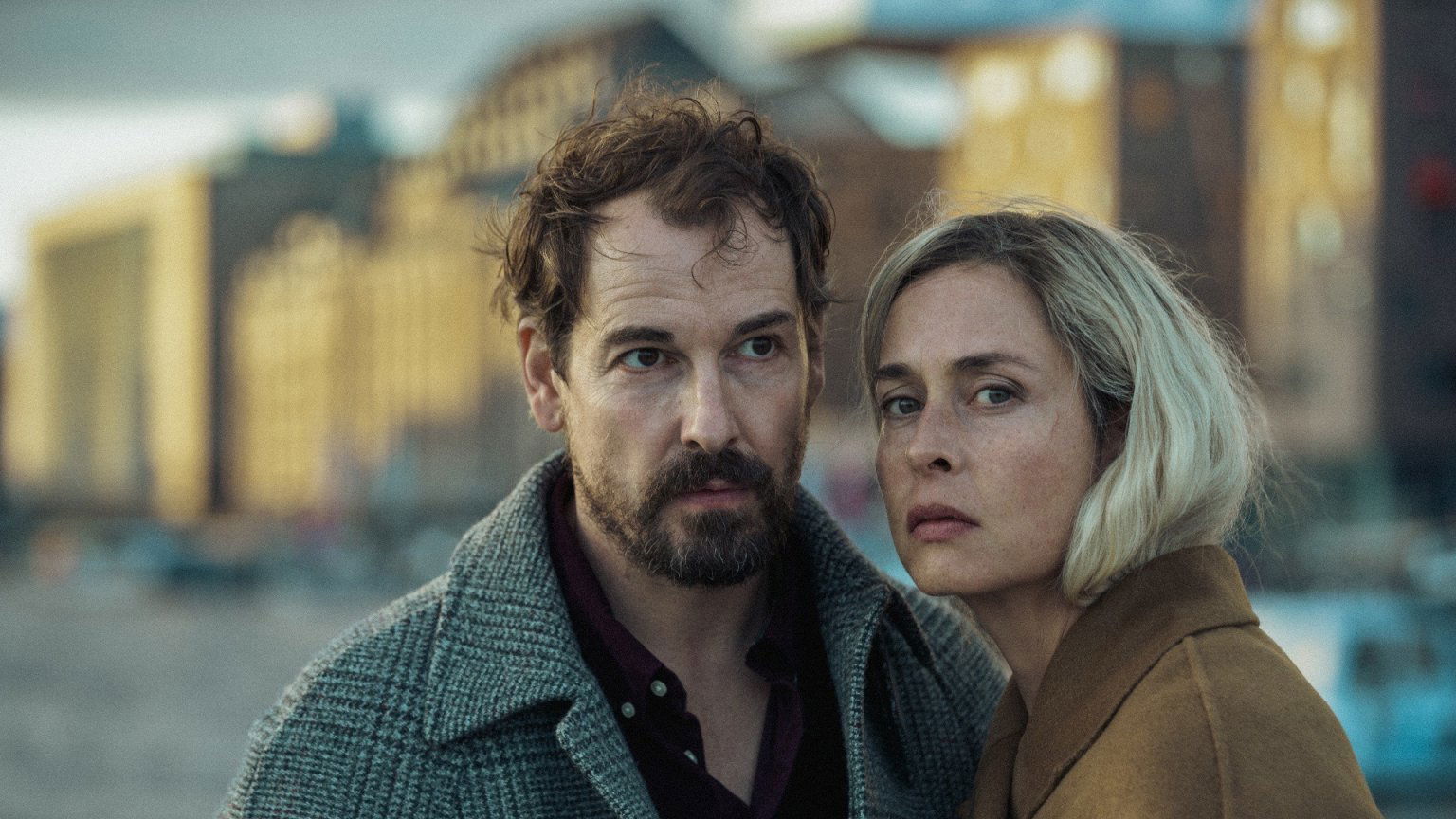 Netflix deelt trailer van spannende Duitse spionageserie