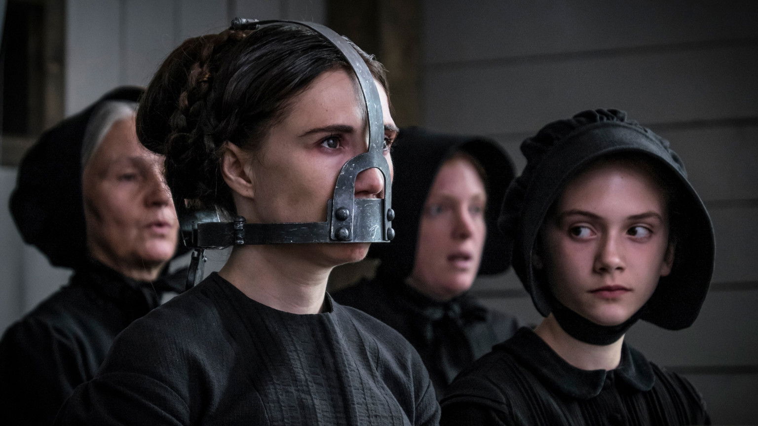 Vanavond op tv: Carice van Houten en Dakota Fanning in 'Brimstone'