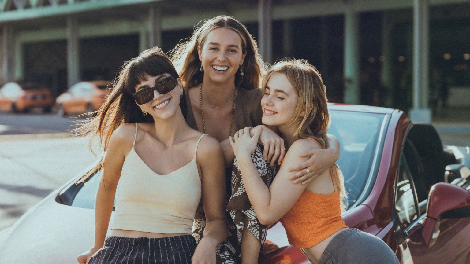 Netflix onthult eerste beelden én releasedatum van intense Spaanse dramaserie