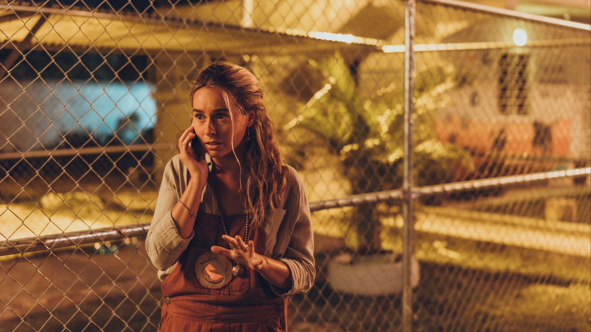 Paula Usero als Chris in 'That Night'. Afbeelding via Netflix.