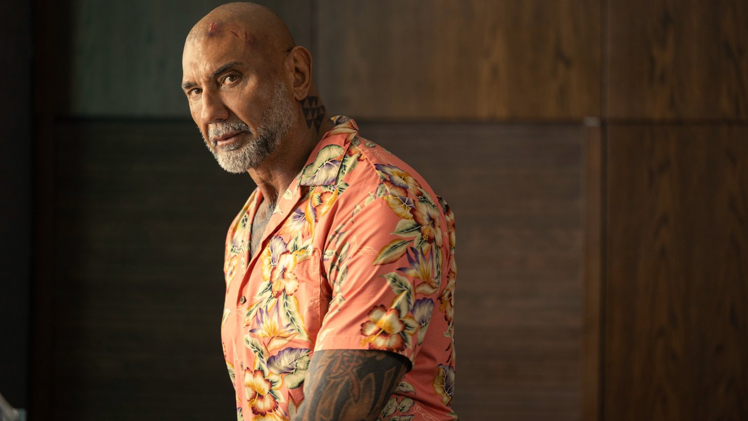 Nieuwe actiekomedie met Dave Bautista wereldwijd aan kop: 'Lekker ouderwetse actie'