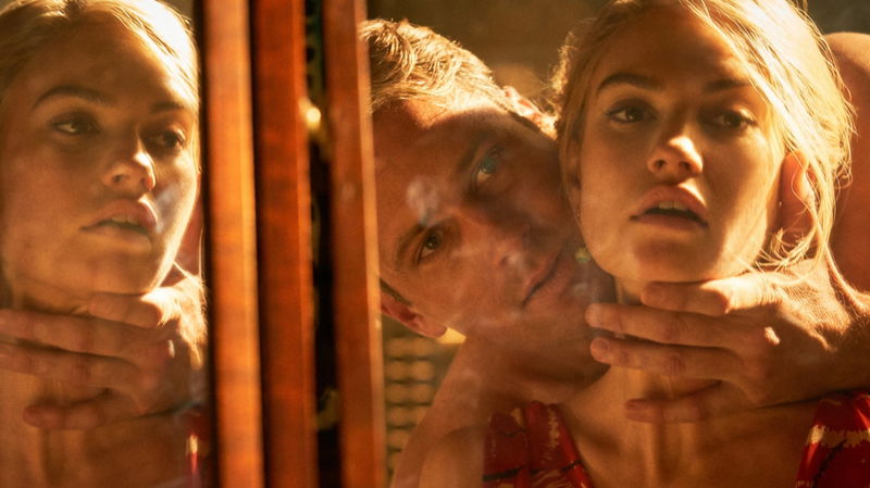 Nieuw op Netflix: Lily James in de mysterieuze dramafilm 'Rebecca'