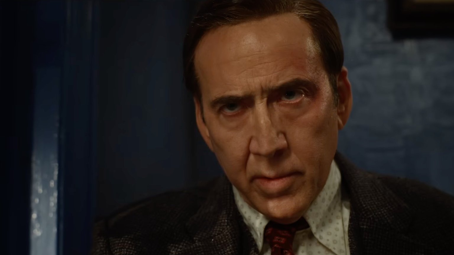 Nicolas Cage gaat door een existentiële crisis in de teaser van 'Spider-Noir'