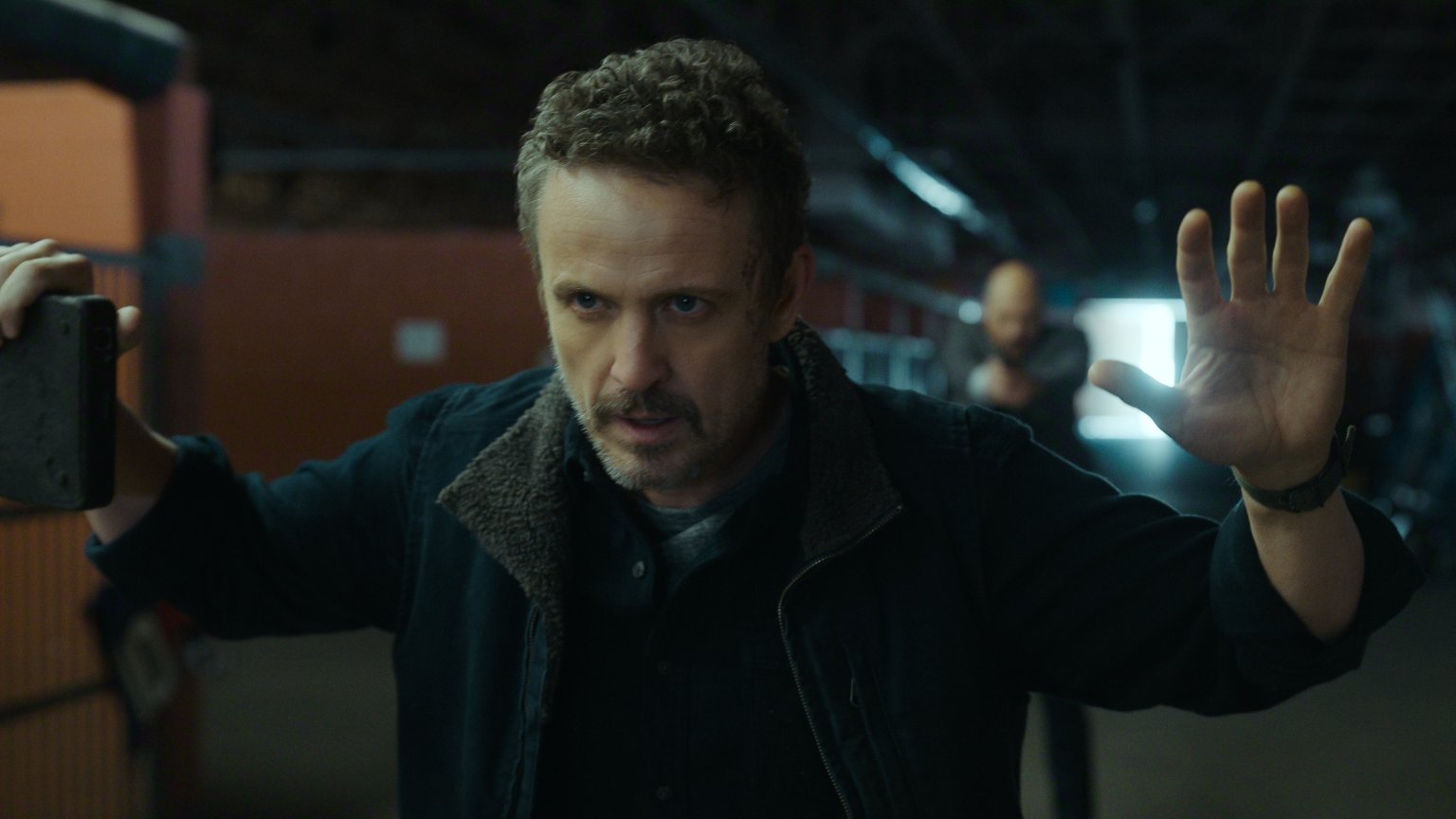 Spannende actieserie razend populair op Netflix door nieuw seizoen: 'Zo goed!'