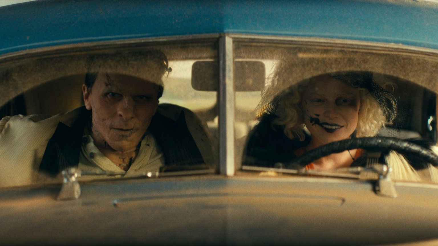 Ambitieuze Frankenstein-twist 'The Bride!' van Maggie Gyllenhaal valt in de smaak bij première